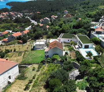 Građevinsko zemljište s projektom i lokacijskom dozvolom - cover