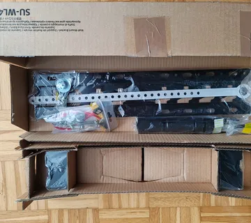 SONY Smart TV KD-55XG7096, 55" kao nov + originalni zidni nosač - cover