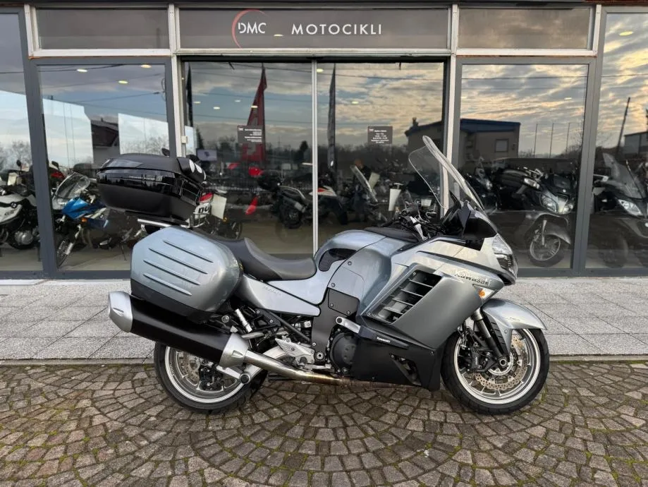 Kawasaki GTR 1400 ABS, 2009 god. - cover