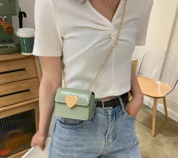 Ženska torba – Mini heart - cover