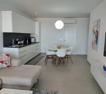 TAR-IZNAJMLJUJE SE STAN NA DUGOROČNI NAJAM (iznajmljivanje) - cover