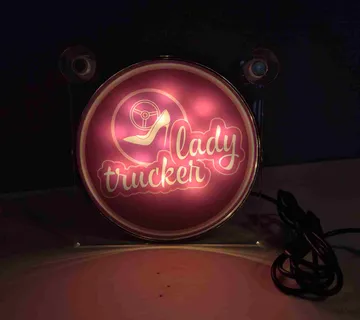 LIGHTBOX-LADY TRUCKER - cover