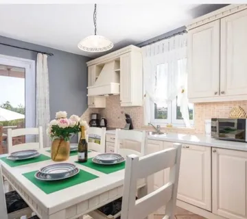 UMAG-DVOJNA KUĆA NA PRODAJI 300 M OD MORA (prodaja) - cover