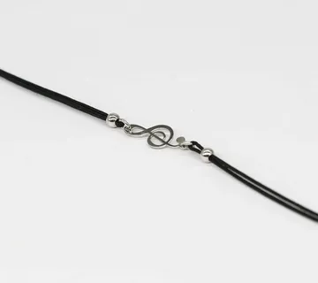 Srebrna narukvica Aisha - cover