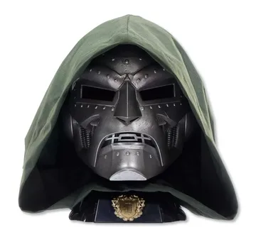 Marvel Legends Series – Doctor Doom Premium Roleplay Helmet - cover