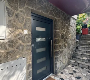 Kuća u Gračanima -najam! (iznajmljivanje) - cover