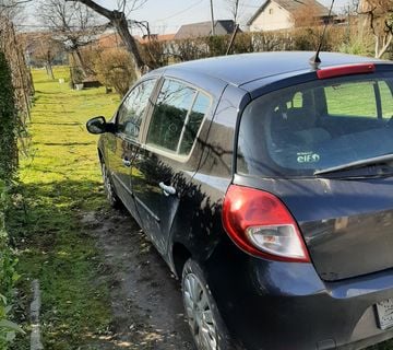 Renault Clio 1.2 16V - cover