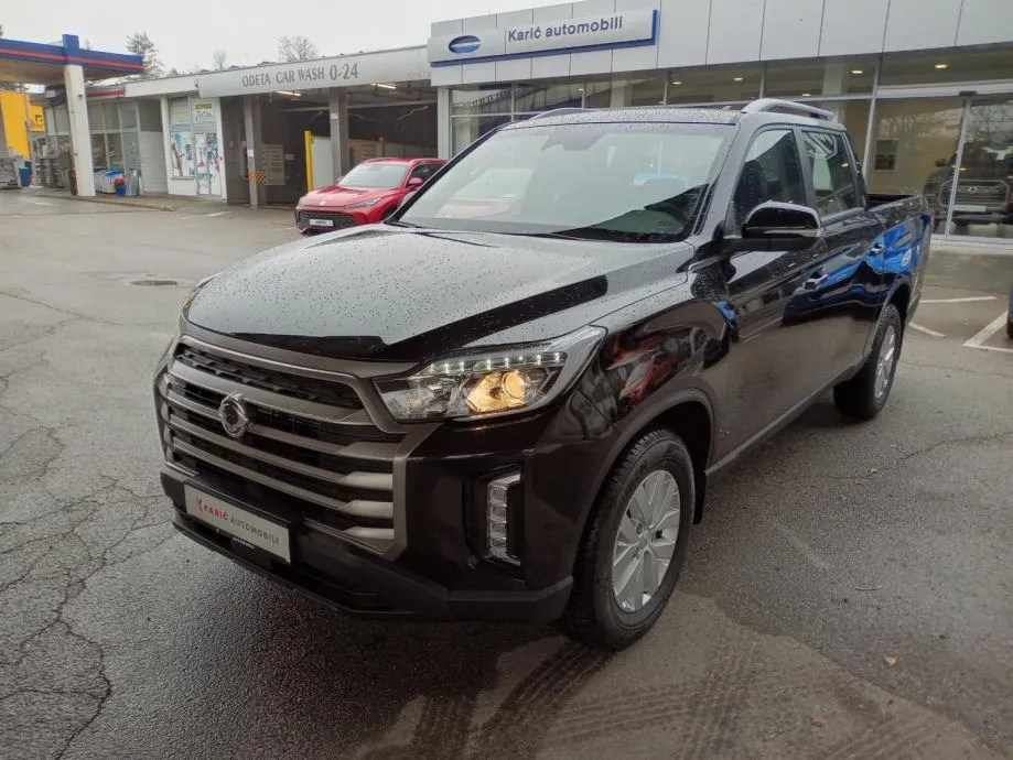 KGM SsangYong MUSSO GRAND VENTURE+ 2.2 D A/T 4WD DLX - cover