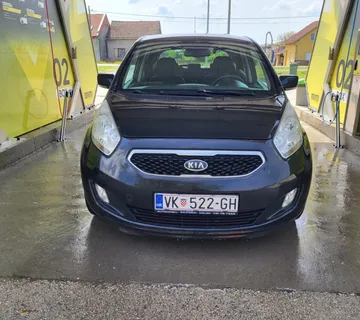 Kia Venga 1,6 CRDi EX - cover