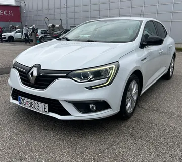 Renault Megane 1.5 dCi - cover