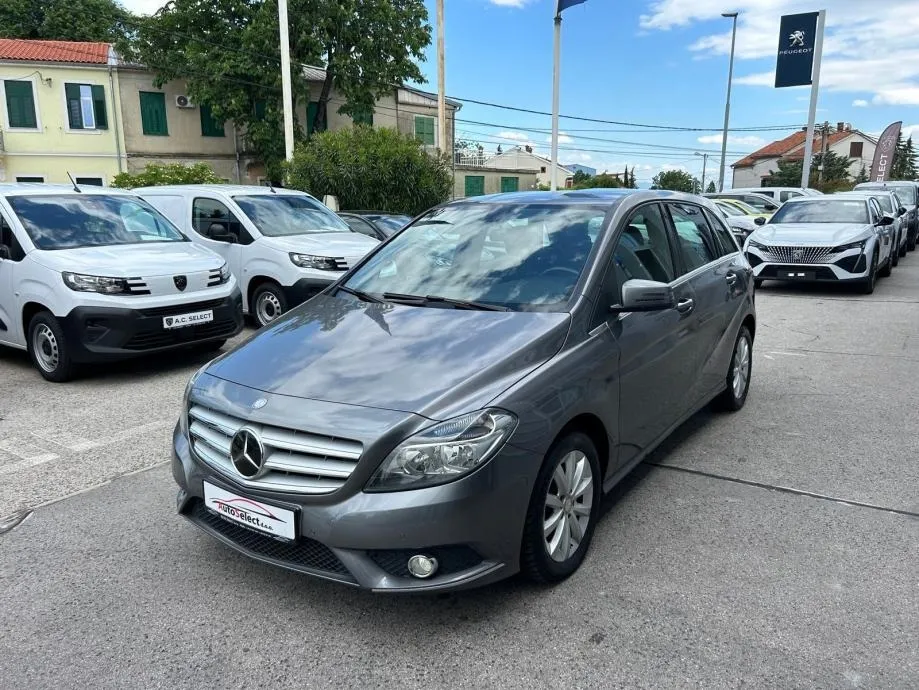 Mercedes-Benz B-klasa 180 CDI - 2014 - 123.000km - SERVISNA - REG !!! - cover