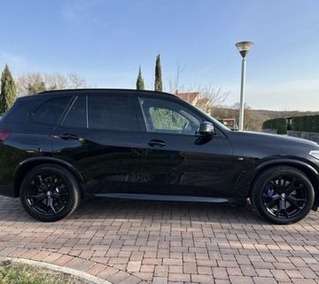 BMW X5 xDrive45e M Sport /360/22"/HuD/Harman/Garancija/Zračni/Laser  - cover