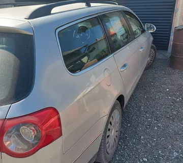 Prodajem VW PASSAT VARIANT (B6) - cover
