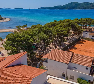 ZABLAĆE, 1. RED DO MORA – Turistički resort - 1.600.000 € - cover