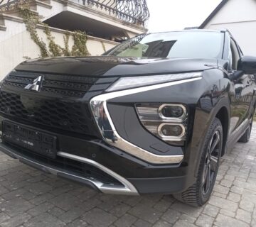 Mitsubishi Eclipse Cross Intrio Edition- Plug In Hibrid 4X4- Automatik - cover