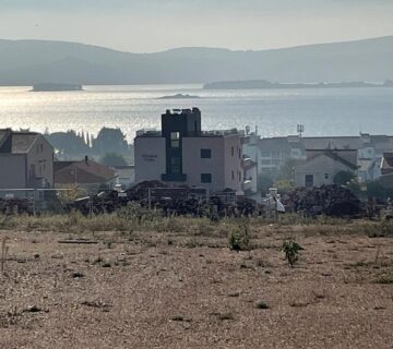 Land In Sv. I Jakov (Vrtlaci) - cover