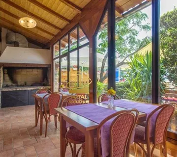 Otok Murter, uz more- 1. red- uhodani hotel sa tri zvjezdice 850 m2!!! - cover