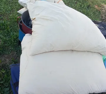 Jastuci i sitno čijano perje oko 15 kg - cover