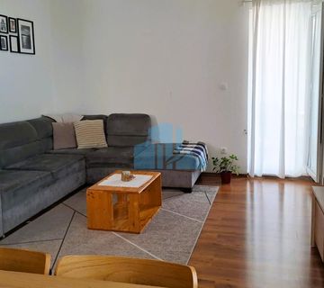 Stan i poslovni prostor 110m2, Baldekin, Šibenik - cover