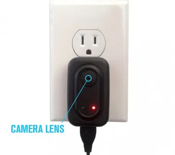 Mini HD kamera ugrađena u utičnici 4GB + senzor pokreta - cover