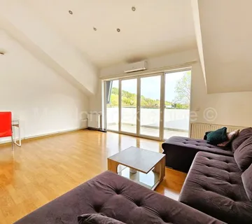 Fraterščica, dvoetažni stan s terasom, 3 soban, 74.22m2 - cover