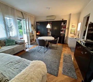 ŠALATA, KUĆA ZA RENOVACIJU ILI RUŠENJE (244 m2) NA PARCELI OD 664 m2 - cover
