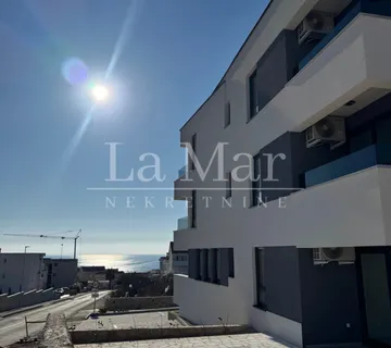 Novalja- namještena NOVOGRADNJA s pogledom na more - cover