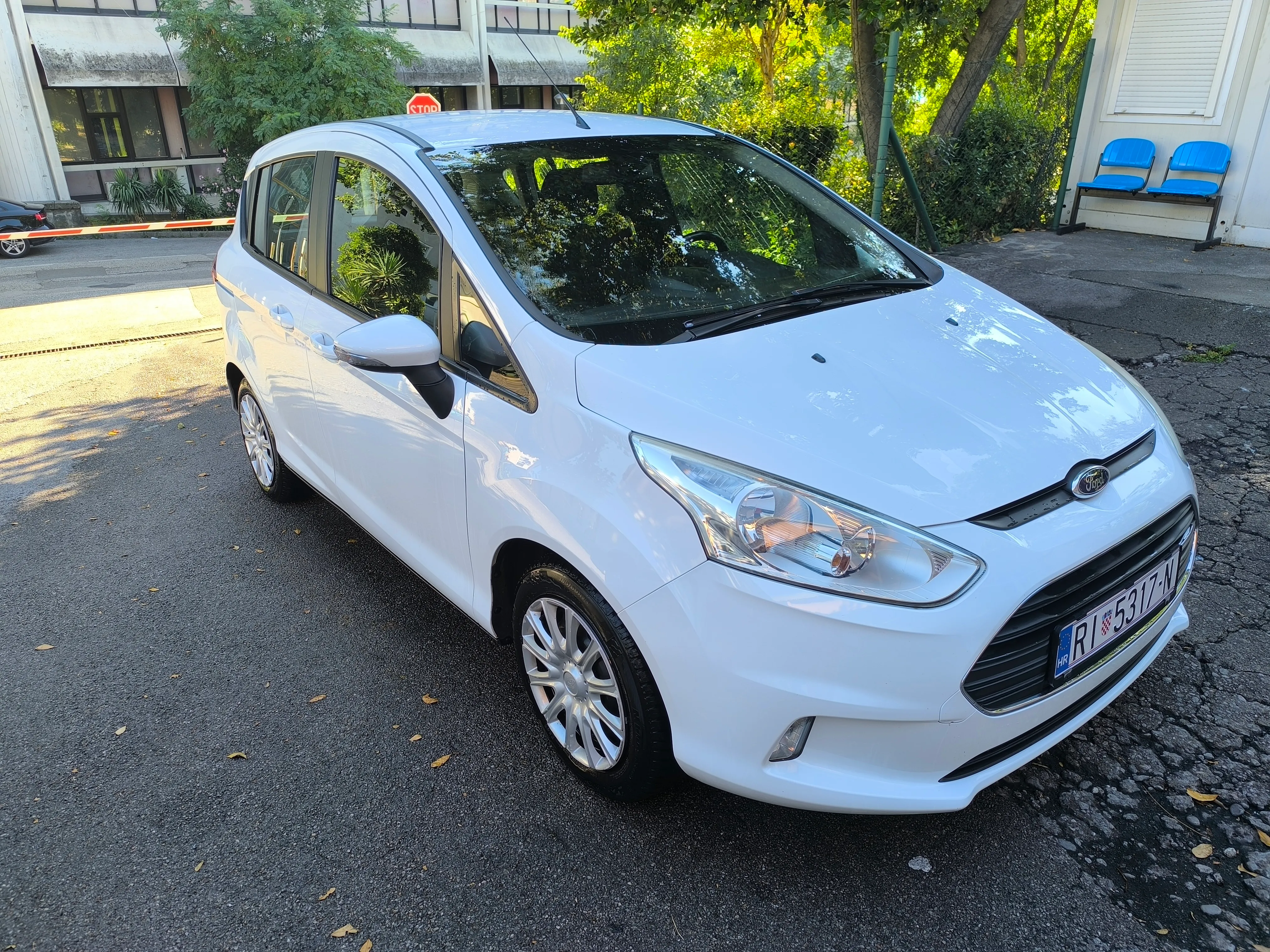 Ford B max, 1.0 ecoboost - cover