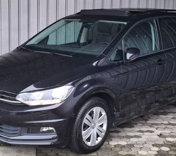 VW Touran 1,6 TDI AUTOMATIK ALU NAVI PDC KAMERA PANORAMA GARANCIJA - cover