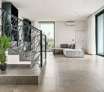 POREČ-LUKSUZNA VILA NA PRODAJI (prodaja) - cover