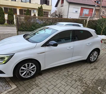 Renault megane - cover