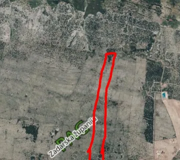 Veliko zemljište sa potencijalom - cover