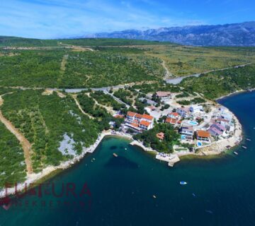 ZADAR-POSEDARJE (PAVLINKA), PRODAJA GRAĐ.ZEMLJIŠTA 2018 M2,70M OD MORA,POGLED!!! - cover