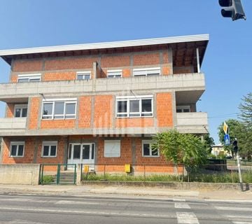 Velika Gorica, Centar, stambeno-poslovne zgrade, 778 m2, investicija - cover