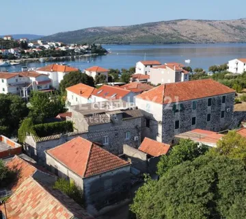 Prodaja, Zemljište, Građevinsko, Splitsko-dalmatinska županija, Seget - cover