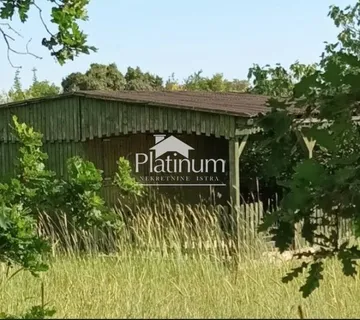 Istra, Peroj, legalizirana vikendica 40 m2 - cover