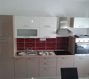 KUHINJA 320CM - cover