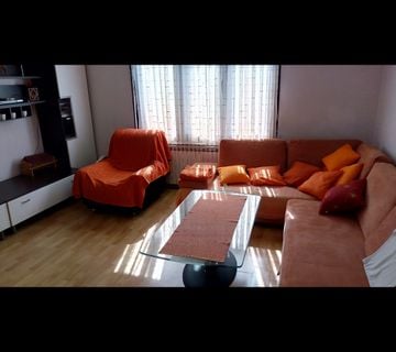Iznajmljujem dvosoban stan u G.Dubravi(65m2) - cover