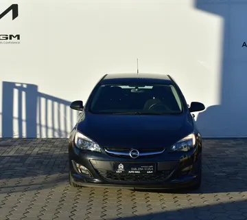 Opel Astra Sedan 1.6 CDTI Enjoy - cover