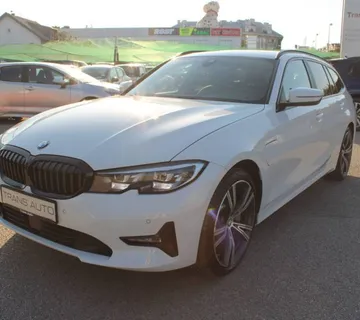 BMW serija 3 330e Touring *LED, PANORAMA, NAVIGACIJA* - cover