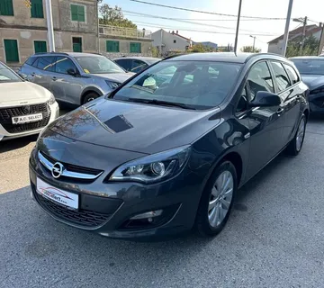 Opel Astra 1.6 CDTI - NOVI LANAC - 2016 - GARANCIJA - REG.1. GOD. !!! - cover