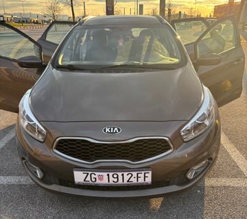 Kia ceed sportswagon - cover