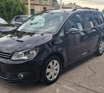 VW Touran 1,6 TDI - 140.000km - SERVISNA - NAVI - REG 1 GOD !!! - cover