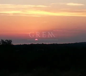 Građevinsko zemljište okolica Sv. Lovreč sa pogledom na more, 1550 m2 - cover