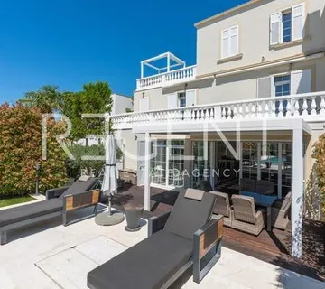 Rovinj – Luksuzna vila s bazenom i pogledom na more - cover