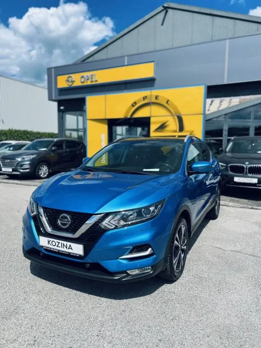 Nissan Qashqai 1.2 N-CONNECTA sa automatskim mj i panoramskim krovom - cover
