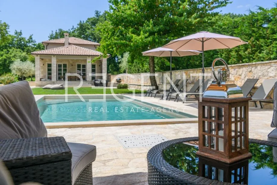 Istra, Kringa - Dizajnerska vila za dugoročni najam - cover