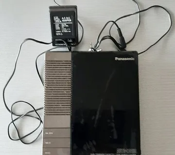 Automatska sekretarica Panasonic sa adapterom, ispravna - cover