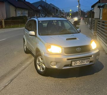 Toyota Rav 4 - cover