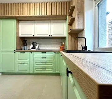 Kuhinja rustikalna lakirana izrađena po mjeri - cover